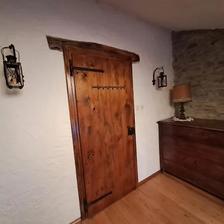 House Luin וילה Komen